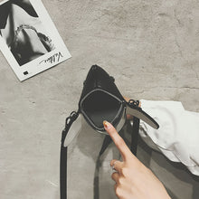 Load image into Gallery viewer, Cute Shark Crossbody Bag